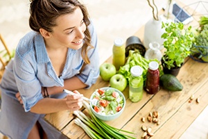 woman eating healthy food